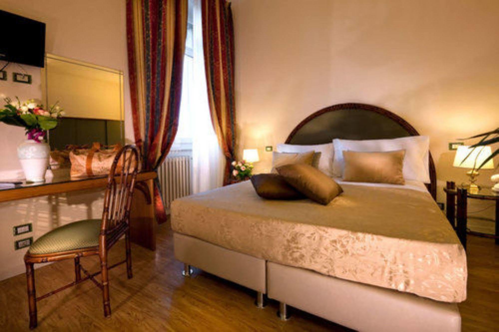 Grand Hotel Regina Salsomaggiore Salsomaggiore Terme Ngoại thất bức ảnh