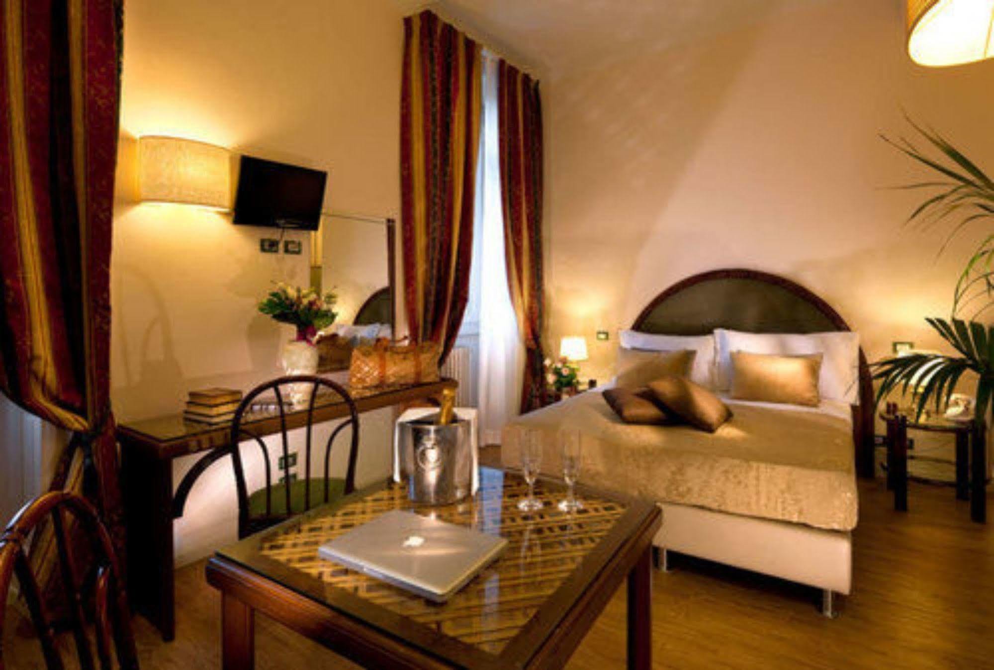 Grand Hotel Regina Salsomaggiore Salsomaggiore Terme Ngoại thất bức ảnh