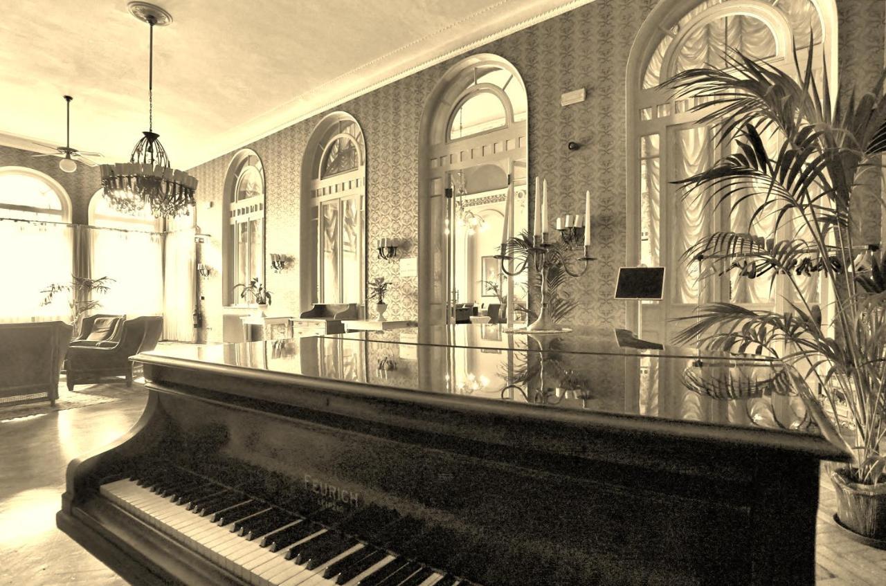 Grand Hotel Regina Salsomaggiore Salsomaggiore Terme Ngoại thất bức ảnh
