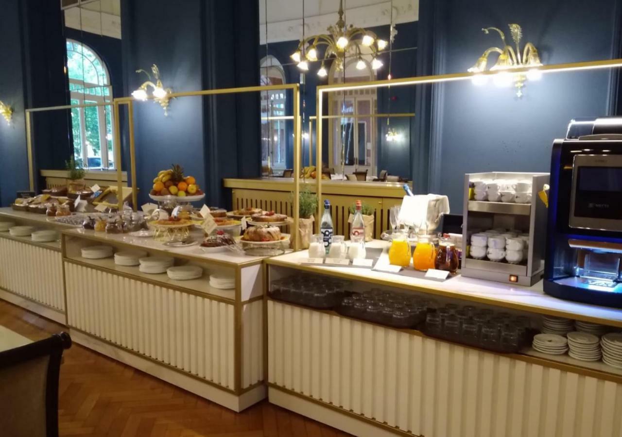 Grand Hotel Regina Salsomaggiore Salsomaggiore Terme Ngoại thất bức ảnh